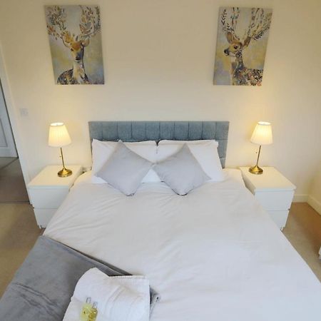 Easytravel Luxury Nec/Airport 3 Beds House Leilighet Birmingham Eksteriør bilde
