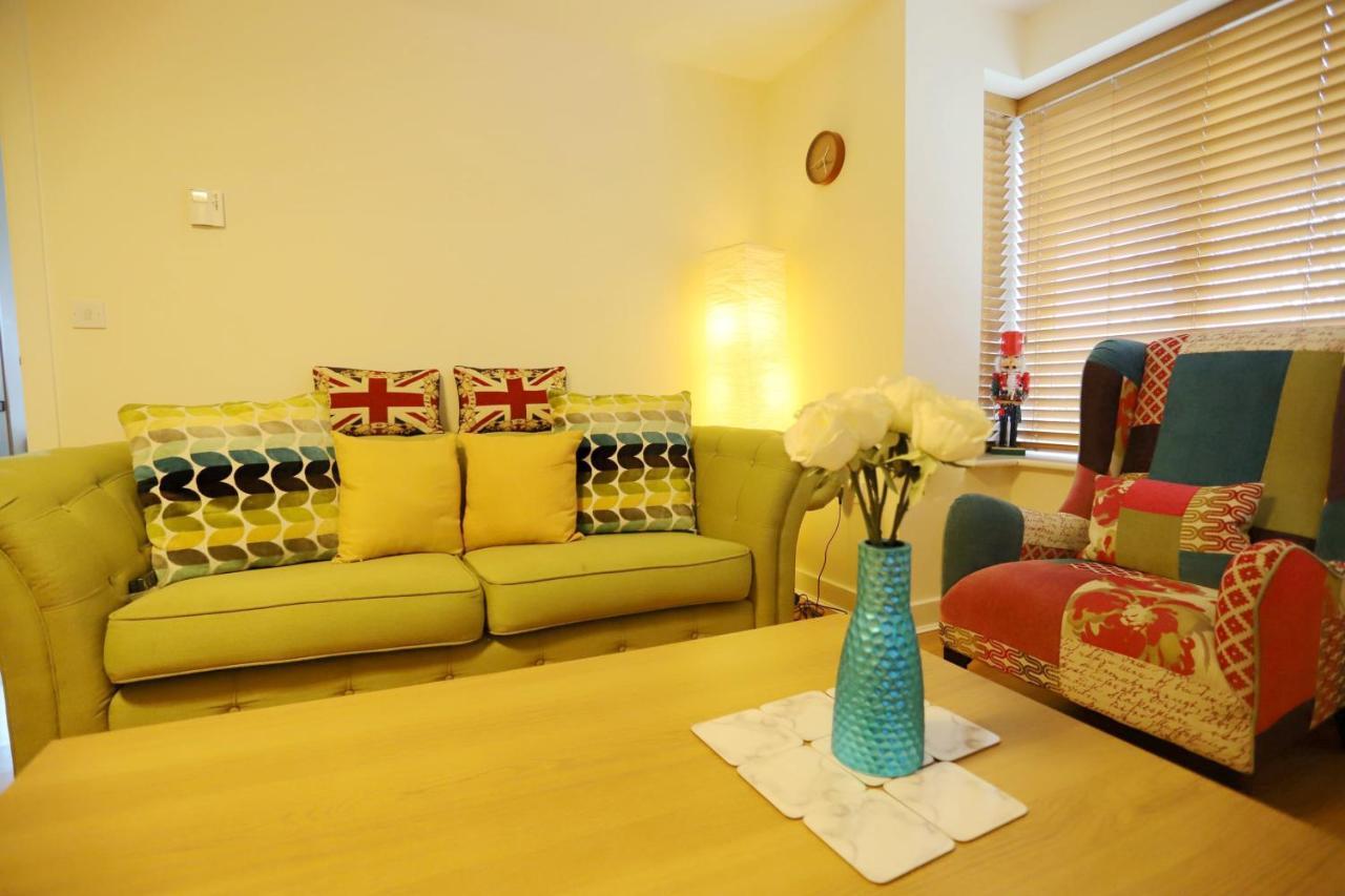 Easytravel Luxury Nec/Airport 3 Beds House Leilighet Birmingham Eksteriør bilde