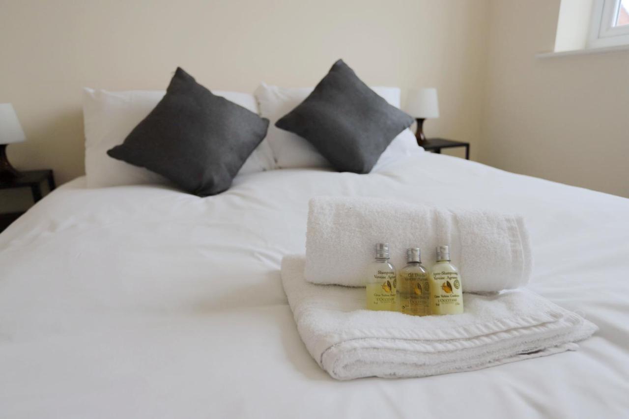 Easytravel Luxury Nec/Airport 3 Beds House Leilighet Birmingham Eksteriør bilde