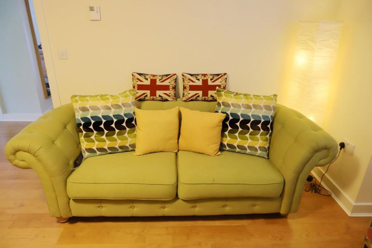 Easytravel Luxury Nec/Airport 3 Beds House Leilighet Birmingham Eksteriør bilde