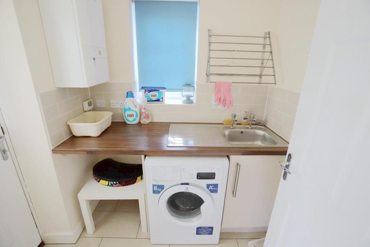Easytravel Luxury Nec/Airport 3 Beds House Leilighet Birmingham Eksteriør bilde