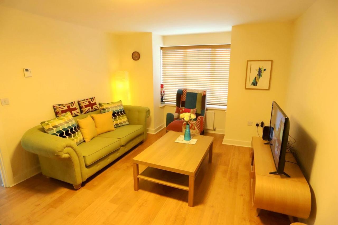 Easytravel Luxury Nec/Airport 3 Beds House Leilighet Birmingham Eksteriør bilde